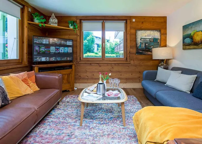 木屋 Edelweiss - Year *